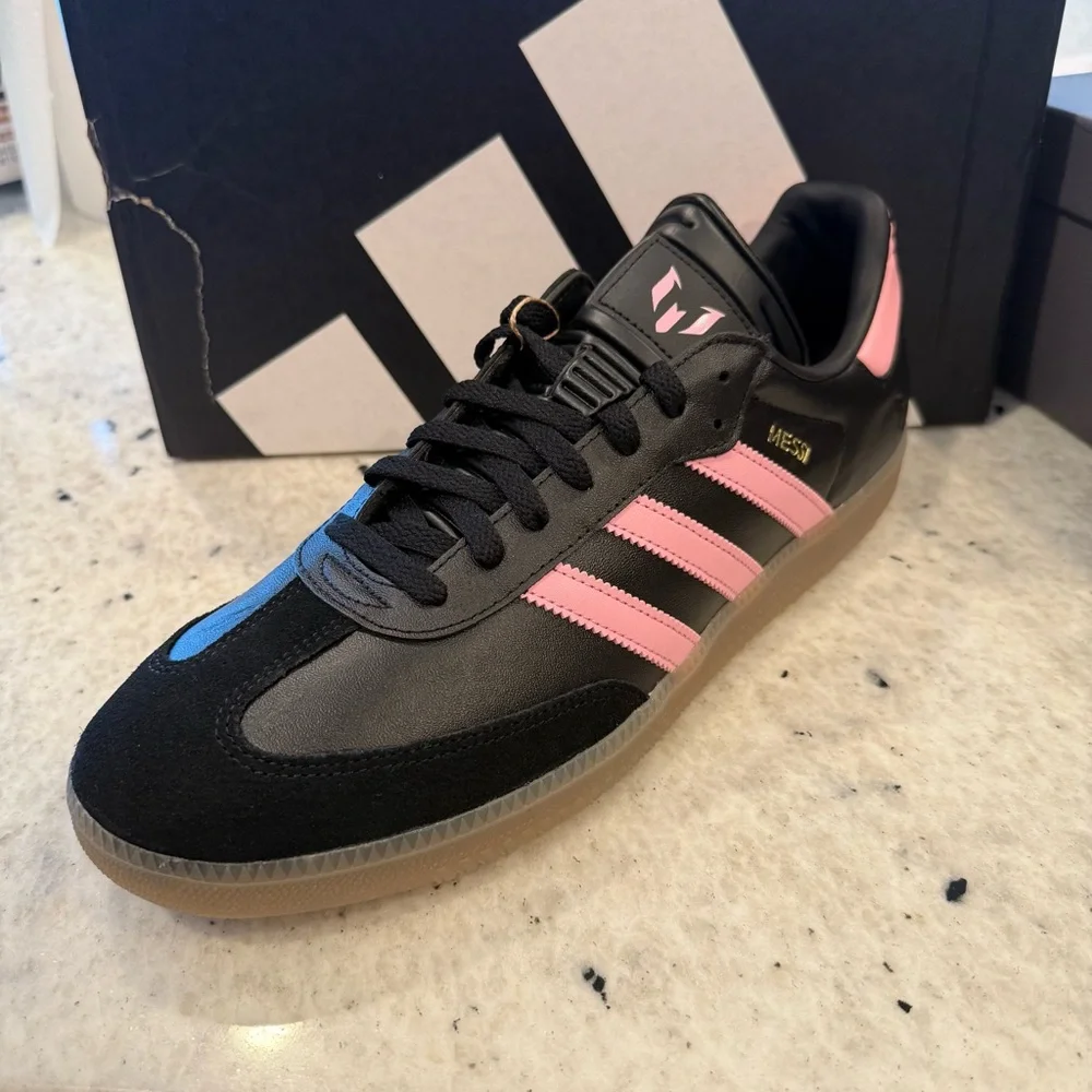 Adidas Black and Pink Samba‎ Messi Edition Leather Shoes, Rubber Sole, size 13